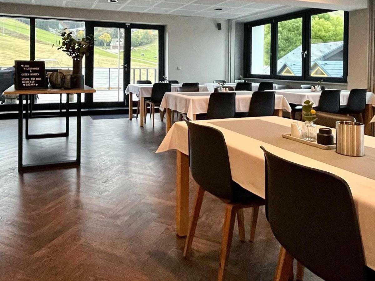 K1 Sporthotel - Bike & Ski Inklusive Hotel Oberwiesenthal Bagian luar foto