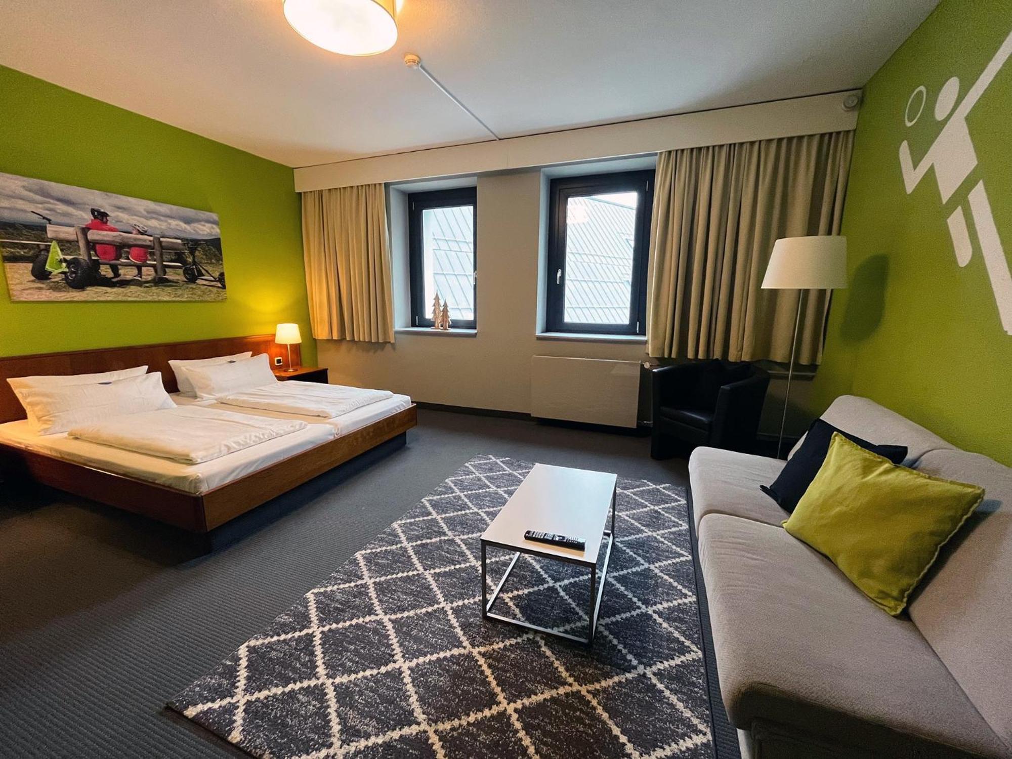 K1 Sporthotel - Bike & Ski Inklusive Hotel Oberwiesenthal Bagian luar foto